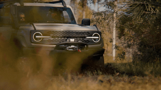 2022 Ford Bronco® Everglades™ gif 16x9